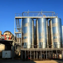 Fabrikasi Tangki Stainless Steel Solusi Tahan Lama untuk Industri